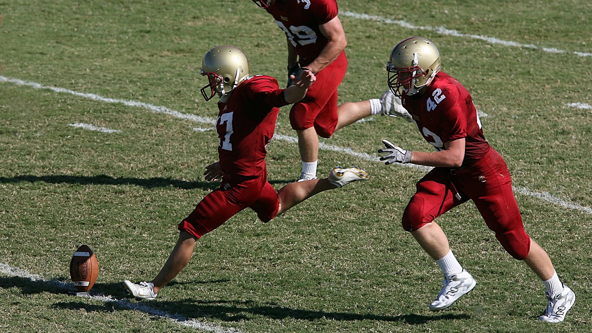 “中国足球联赛全面推广数字化智能裁判”,智能足球比赛