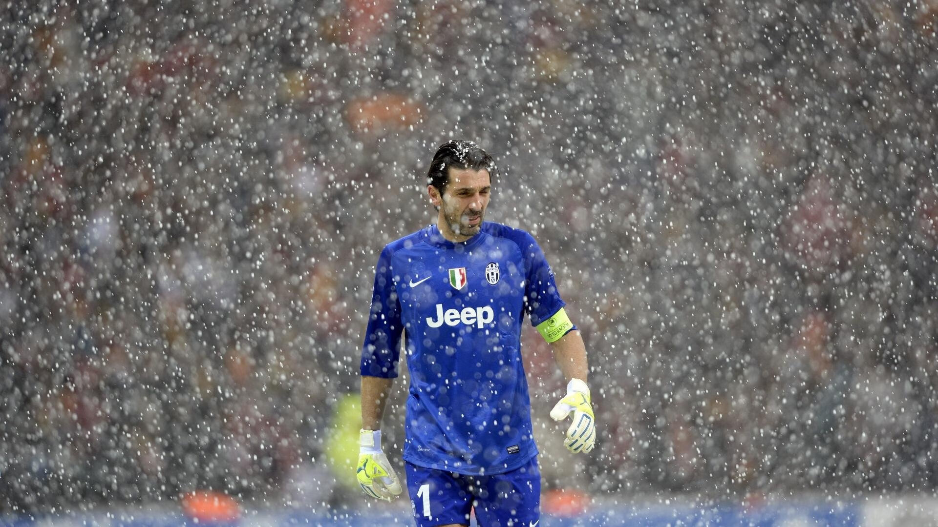 穿越火线 战队阵容多变策略创新，cf战队最新阵容